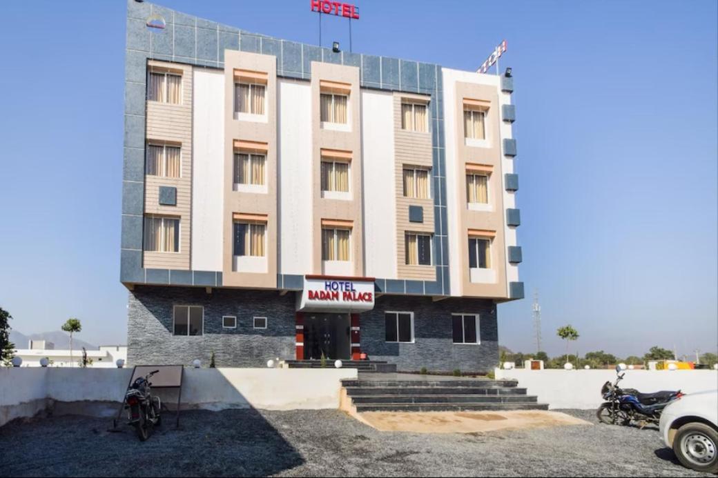 Hotel Badam Palace Udajpur Exteriér fotografie