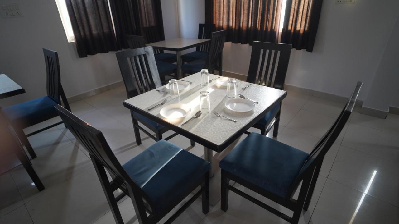 Hotel Badam Palace Udajpur Exteriér fotografie