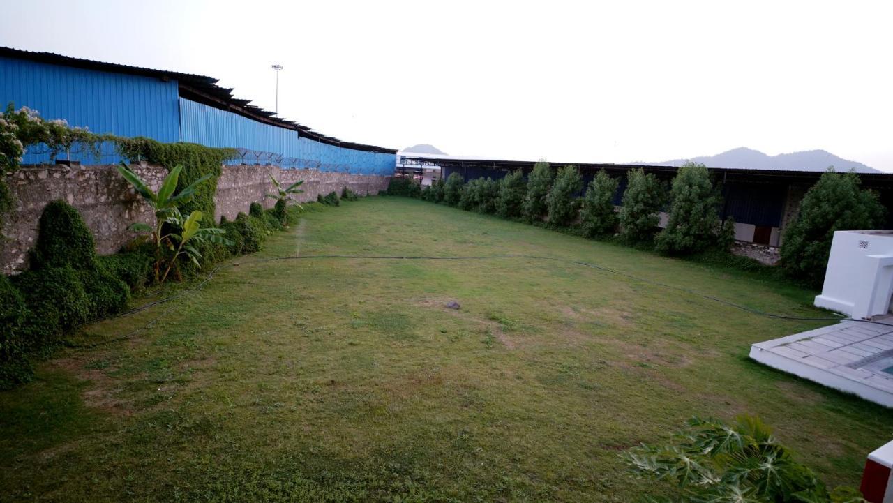 Hotel Badam Palace Udajpur Exteriér fotografie