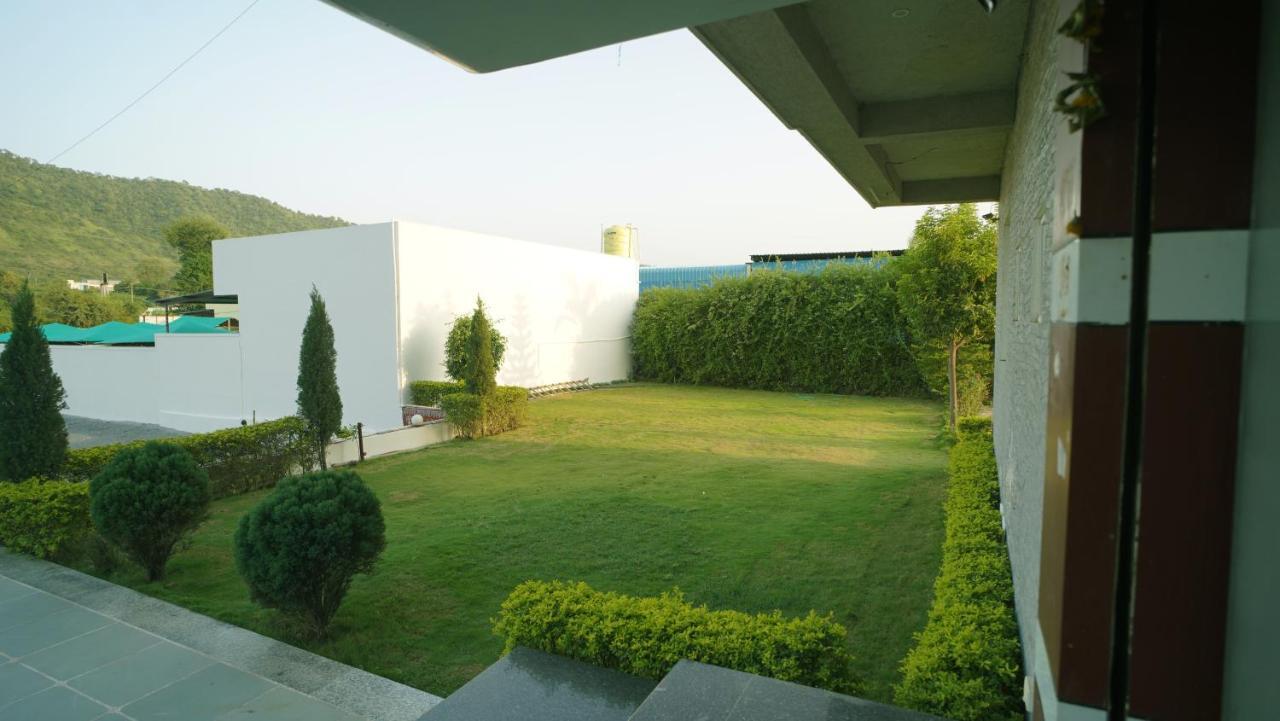 Hotel Badam Palace Udajpur Exteriér fotografie